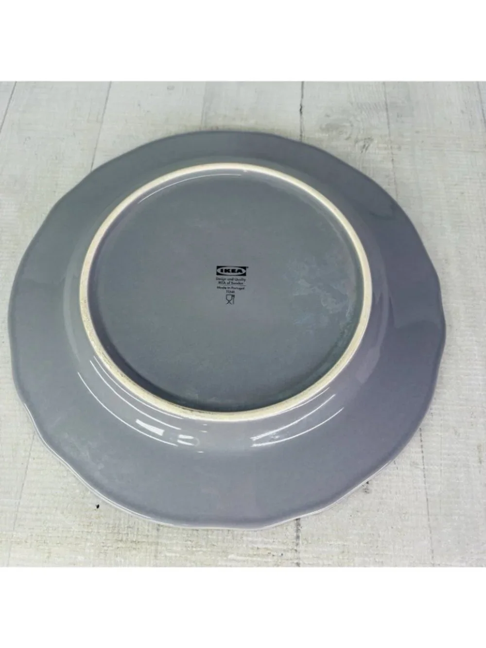 Ikea of Sweden ARV GRAY 15541 Scalloped Portugal Earthenware Dinner Plates Set 4